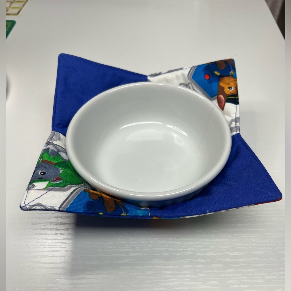 Hand Crafted Bowl Cozy Bowl Holder Microwavable  Cotton Padded Paw Patrol Blue - Picture 2 of 8
